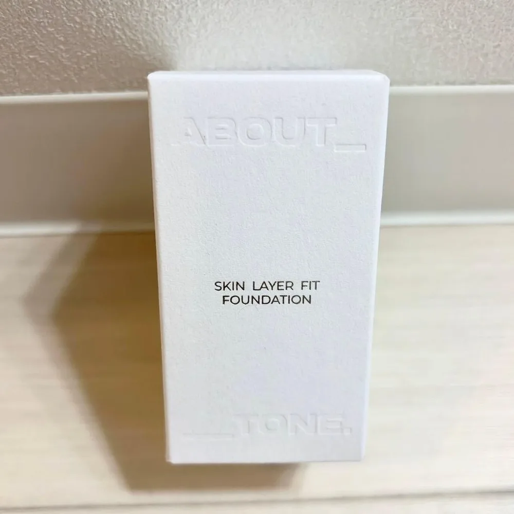 ABOUT_TONE. スキンレイヤーフィットファンデーション 21.5