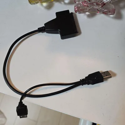 SATA - USB 変換ケーブル 本体