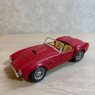 E20● Bburago製 フォード AC コブラ 427 1965