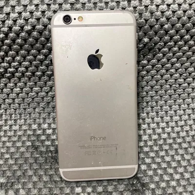 iPhone7 シルバー ジャンク品 起動不可