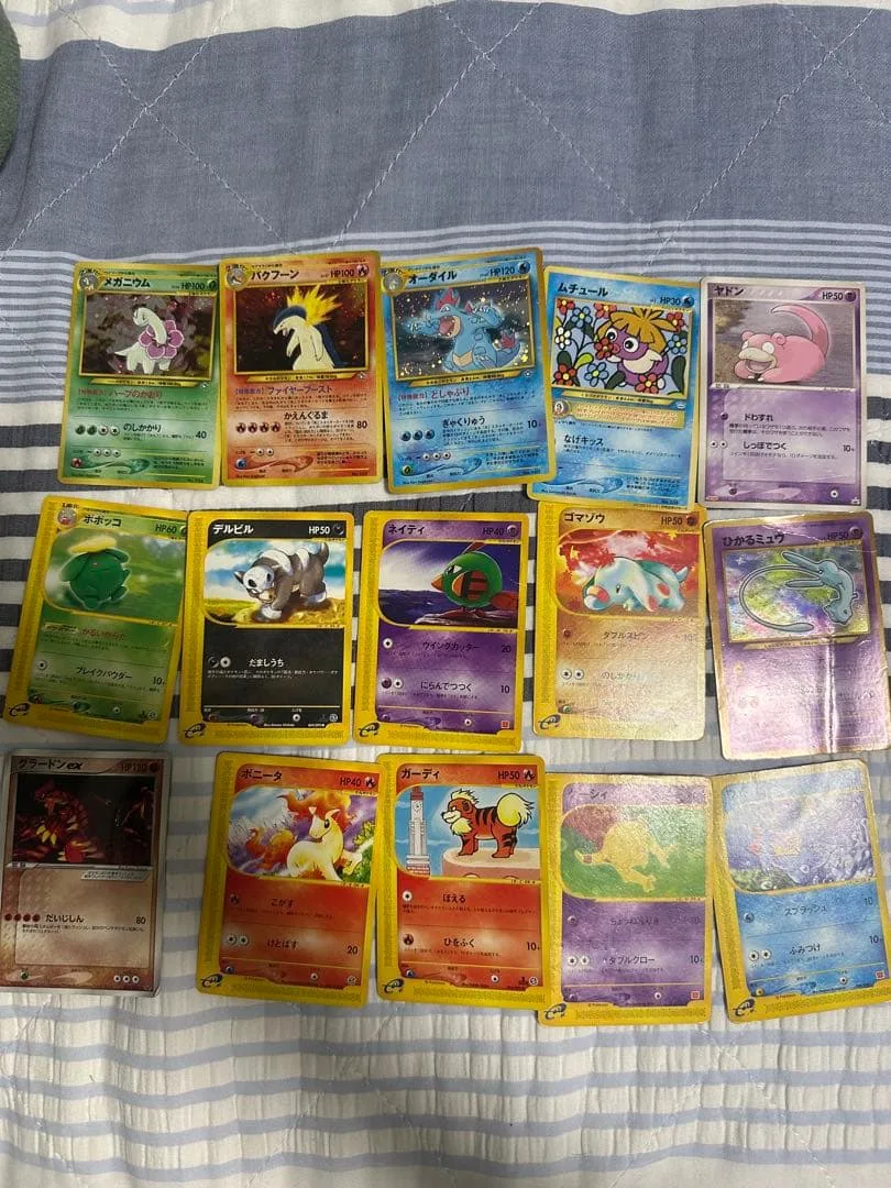 ポケモンカード 旧裏面などまとめ売り35枚セブンプロモやひかるミュウやマックあり