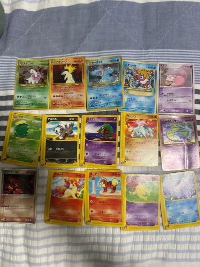 ポケモンカード 旧裏面などまとめ売り35枚セブンプロモやひかるミュウやマックあり