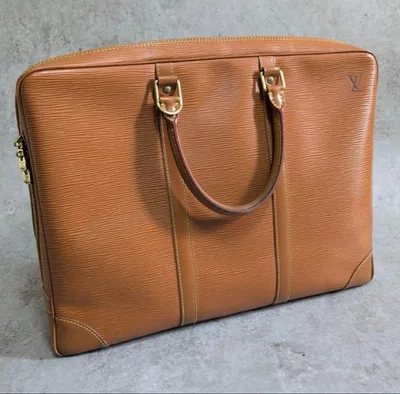 美品✨Louis Vuitton エピレザー ビジネスバック