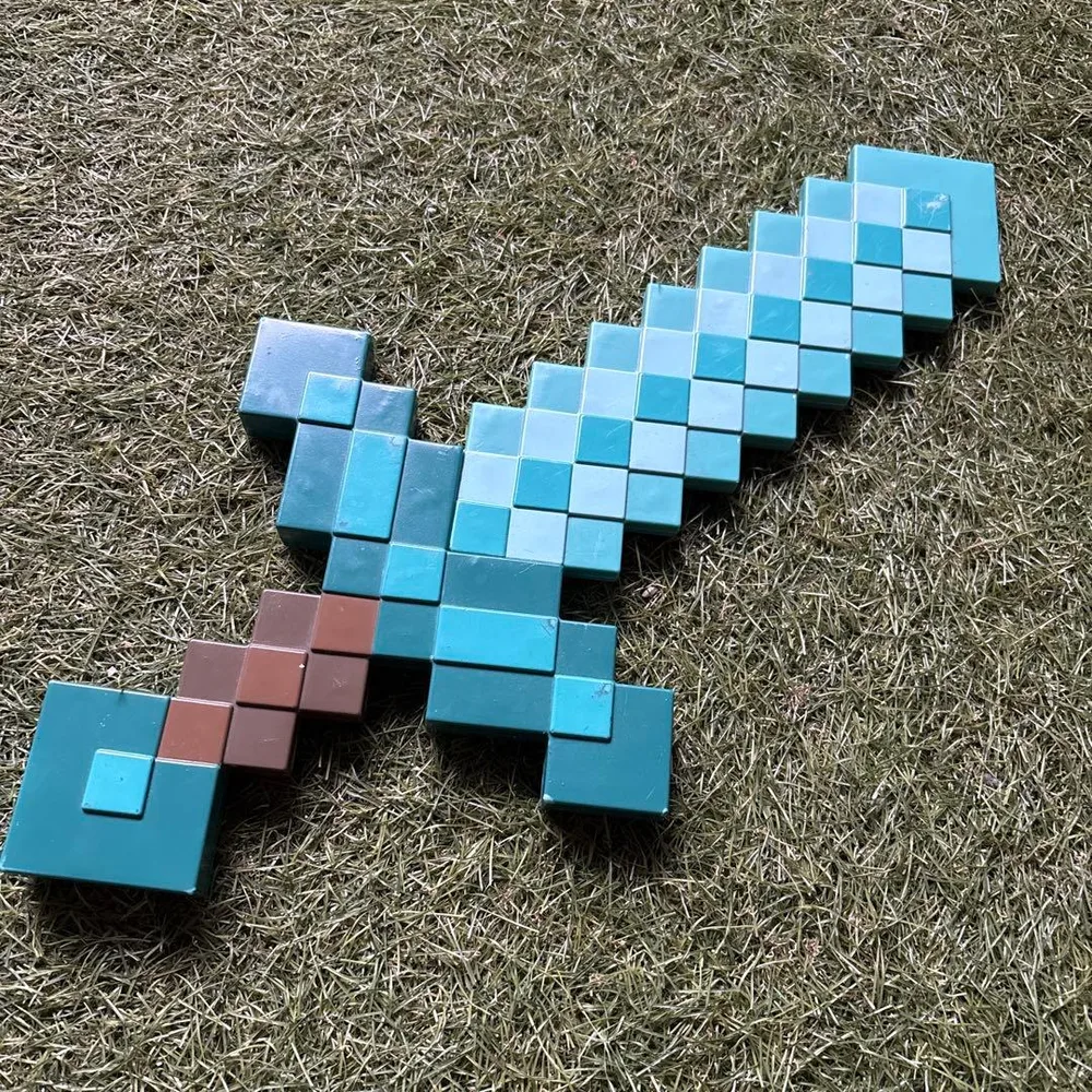 Minecraft Sword ダイヤモンドの剣 ブロックおもちゃ