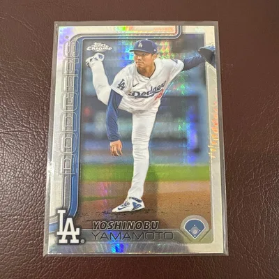 2025 Topps Chrome 山本由伸 パルサーパラレル?