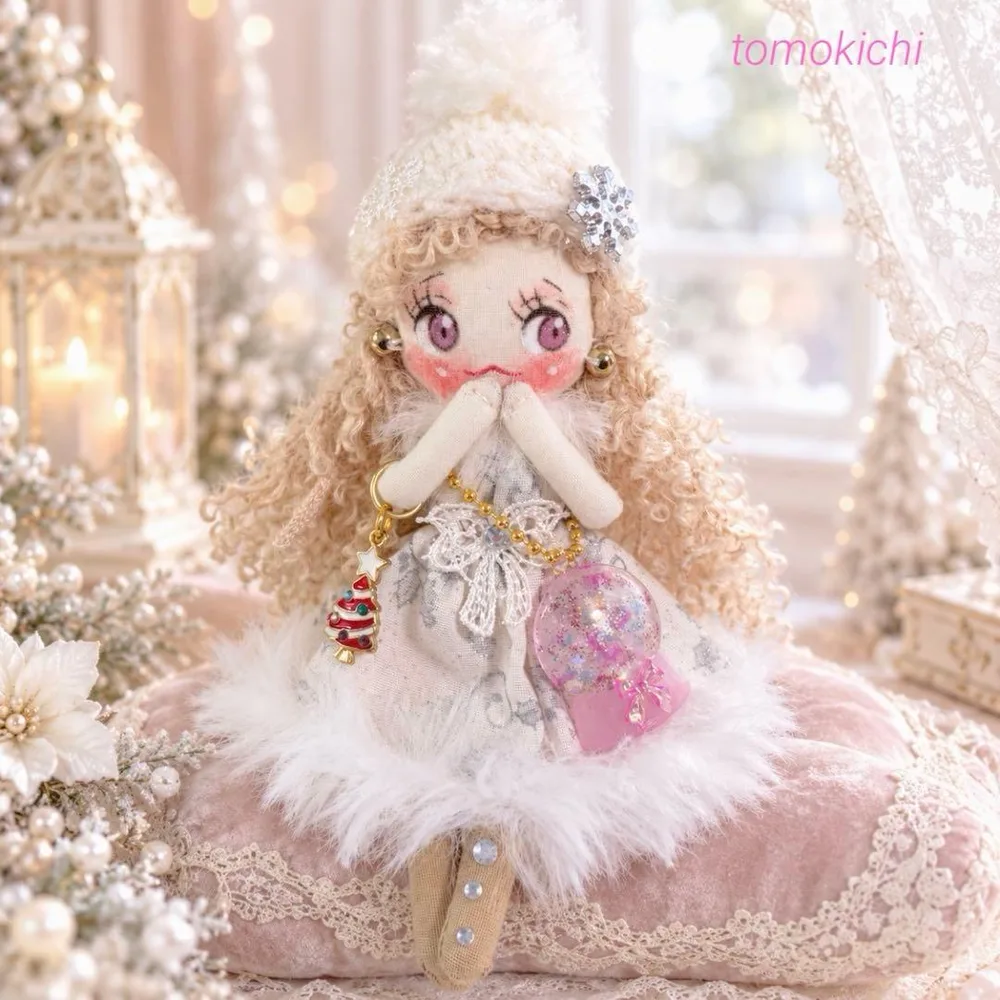 スノーホワイト⭐️クリスマス⭐️ドールチャーム⭐️ハンドメイド⭐️カントリードール⭐️4
