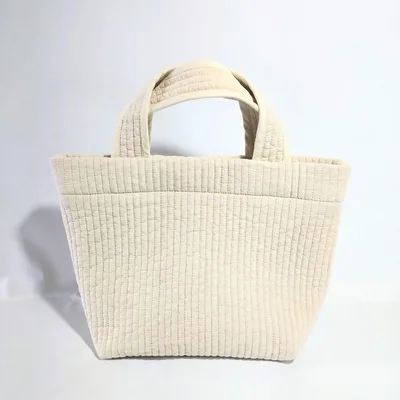 ヌビバッグ シンプルなトートバッグ ストーンベージュ