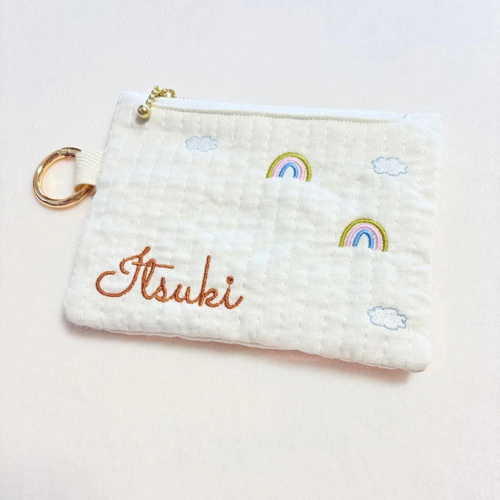 【名入れ無料】刺繍入りフラットポーチ|おそろいスタイとセットも|出産祝い・ギフト