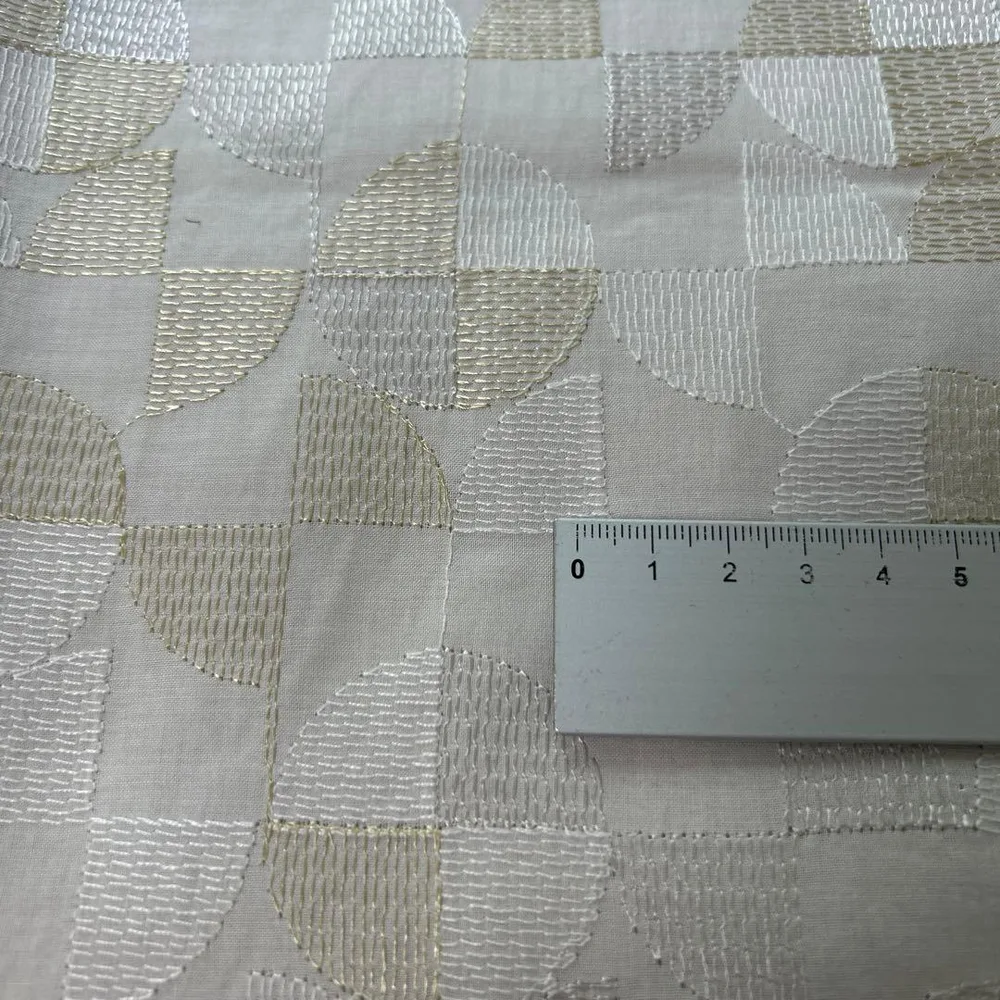 刺繍生地残布 縦135cm×横90cm
