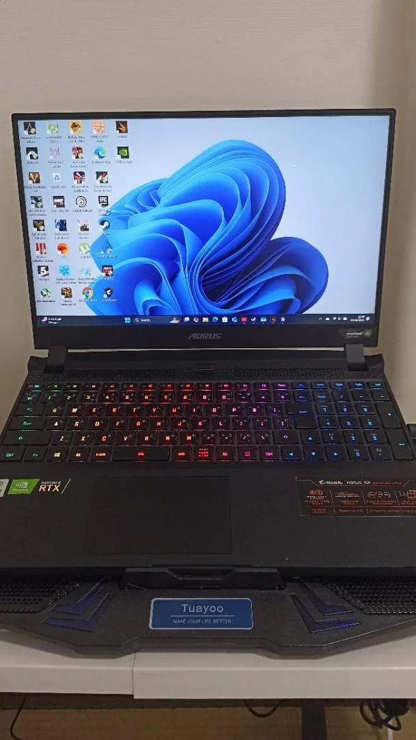 AORUS 15P RTX 3060 RAM16GB SSD 500GB