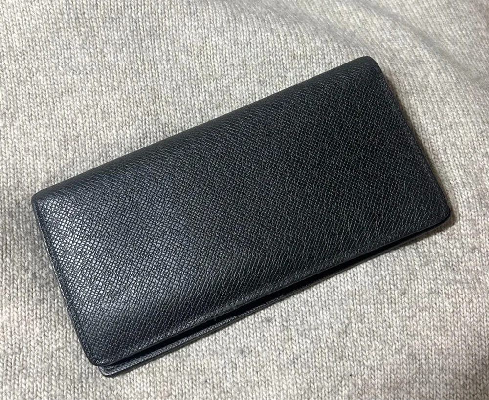 ルイヴィトン LV タイガ 長財布 メンズ ブラック