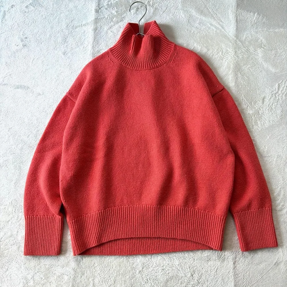 新品タグ付き 23区 カシミヤ・メリノウール素材タートルニット 38オレンジ