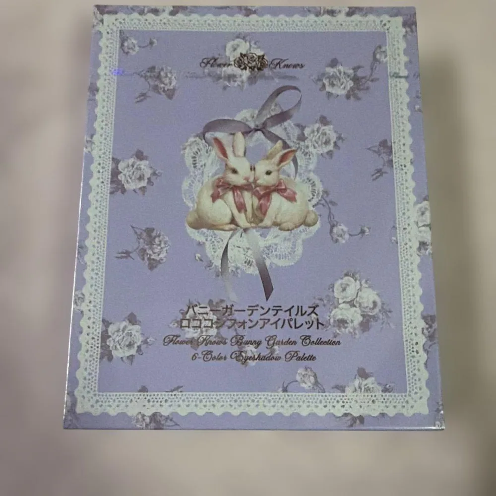 Flower Knows Bunny Garden 02 アイシャドウパレット