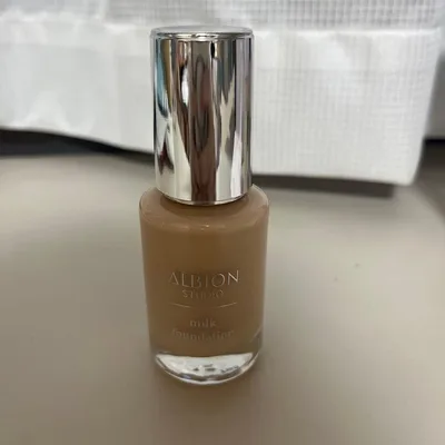 ALBION アルビオンスタジオ ミルクファンデーション 035