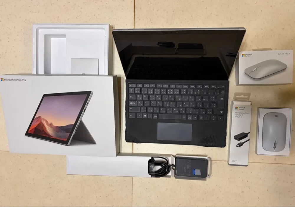 Surface Pro7 PUV-0014 (i5/8GB/128GB) 付属品
