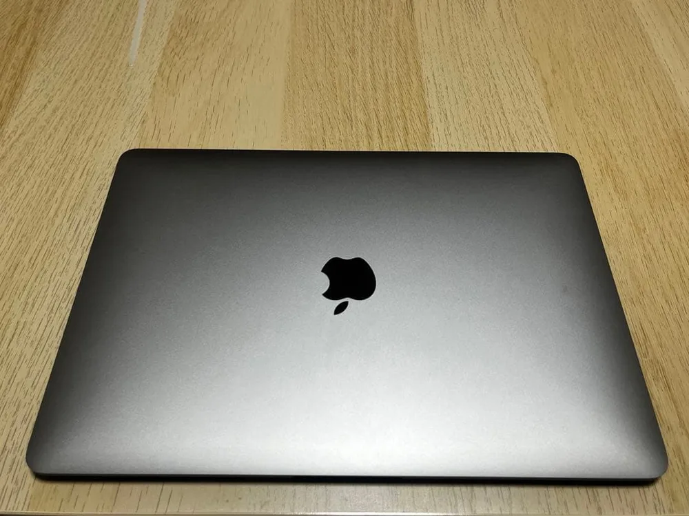 ตัวเครื่อง Apple MacBook Air