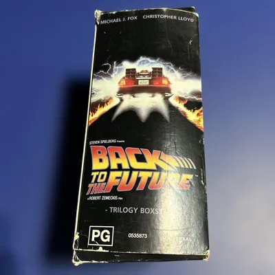 ชุดกล่อง VHS ของ Back to the Future ไตรภาคเดอะลอร์