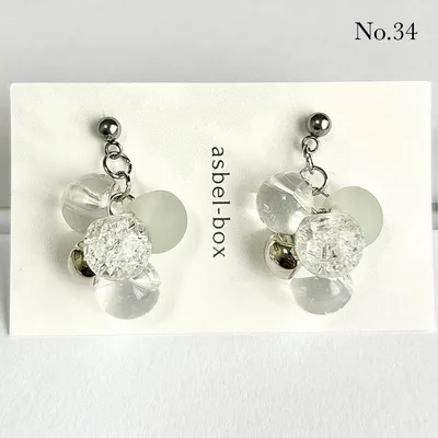 34.ピアス/イヤリング スモーキーミント きれいめ 軽やか 爽やか 透明感