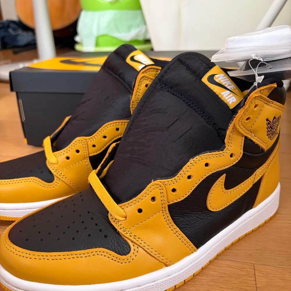 Nike GS Air Jordan 1 High OG "Pollen"