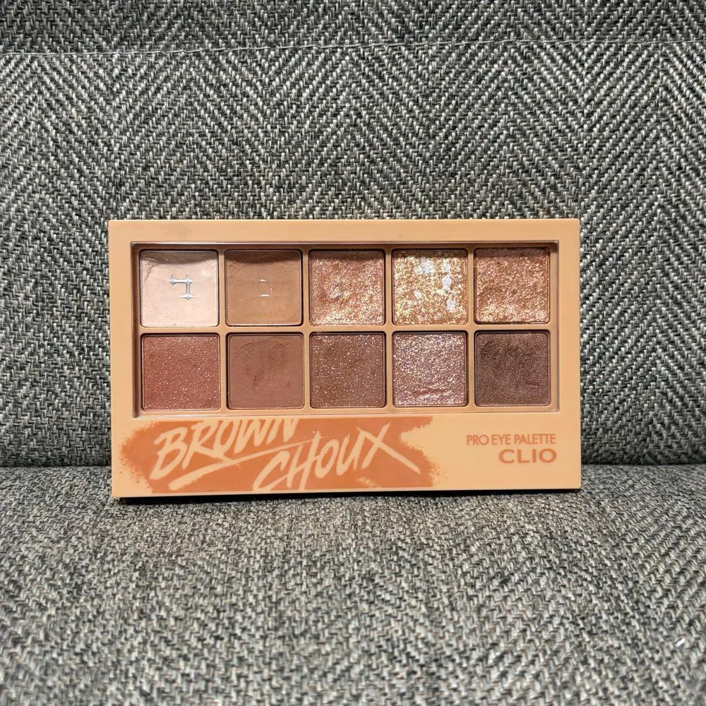 CLIO プロアイパレット 02 BROWN CHOUX