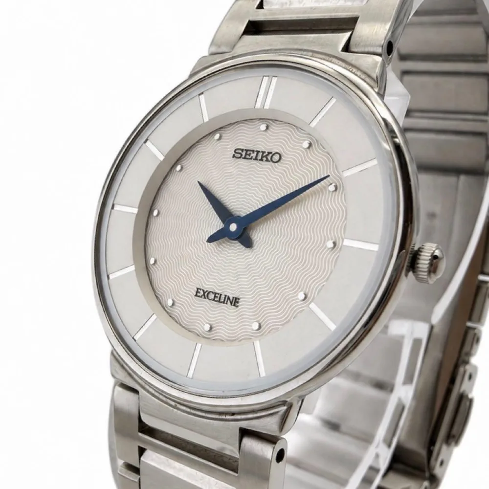 稼動品 SEIKO 腕時計 EXCELINE 薄型 2005年製 ギョーシェ