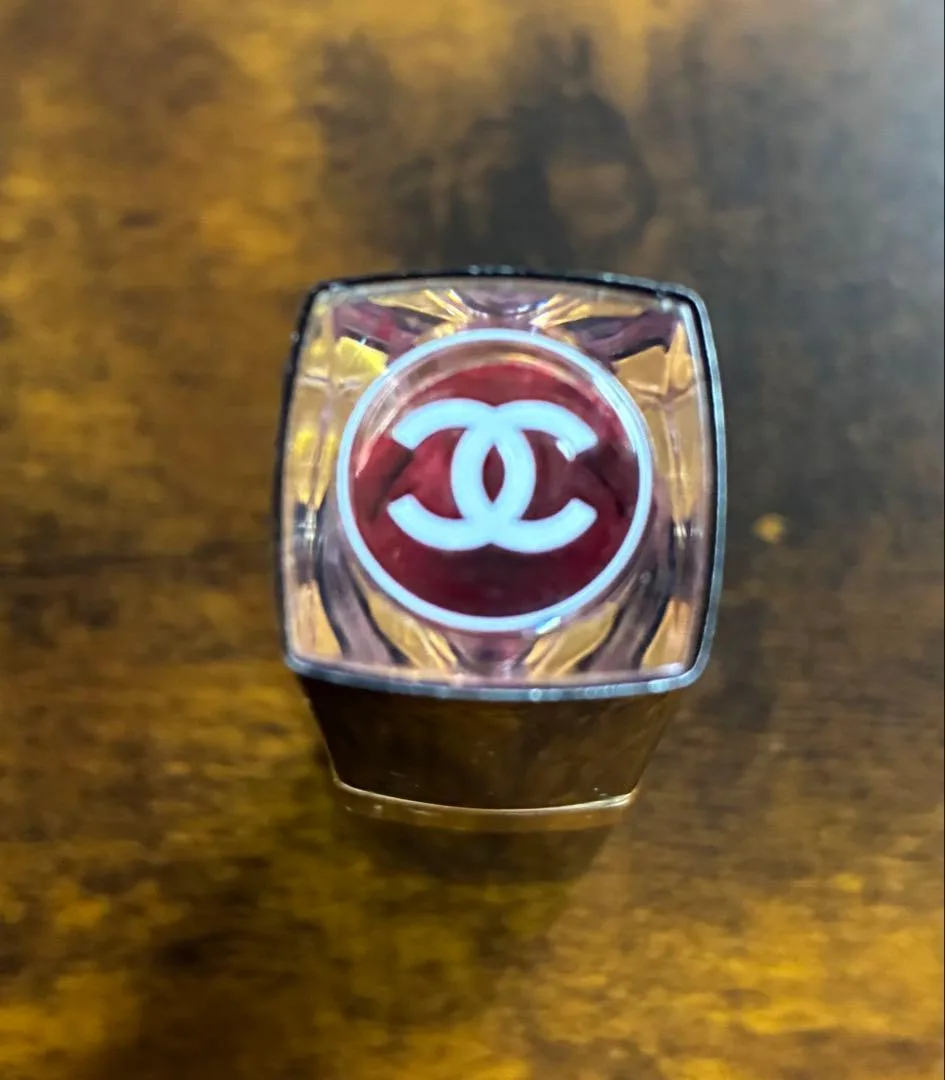 CHANEL ルージュ アリュール 口紅68