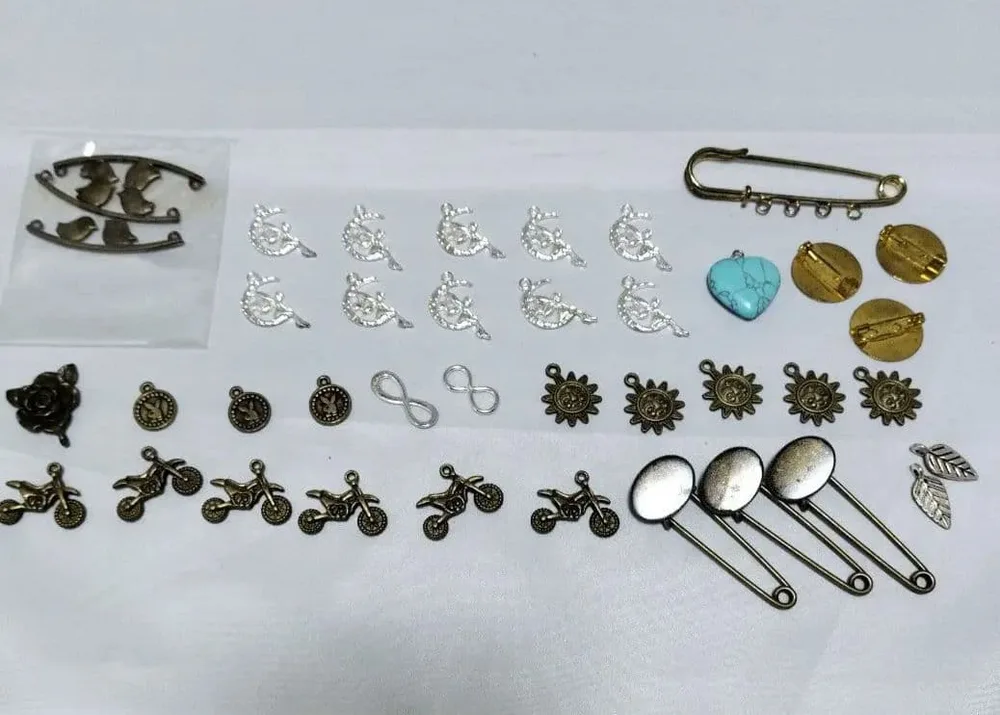 ハンドメイド用 チャーム パーツ まとめ売り 40個
