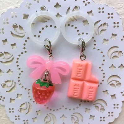 目印アクセサリー 目印チャーム チョコレート ピンク いちご ビーズ MILK