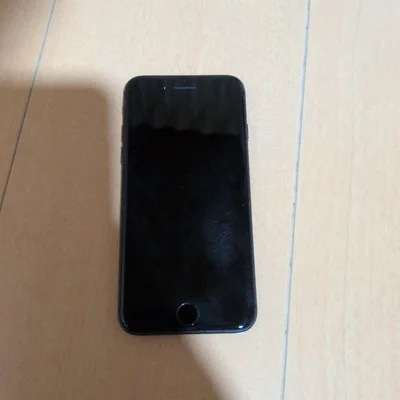 Apple iPhone8 本体
