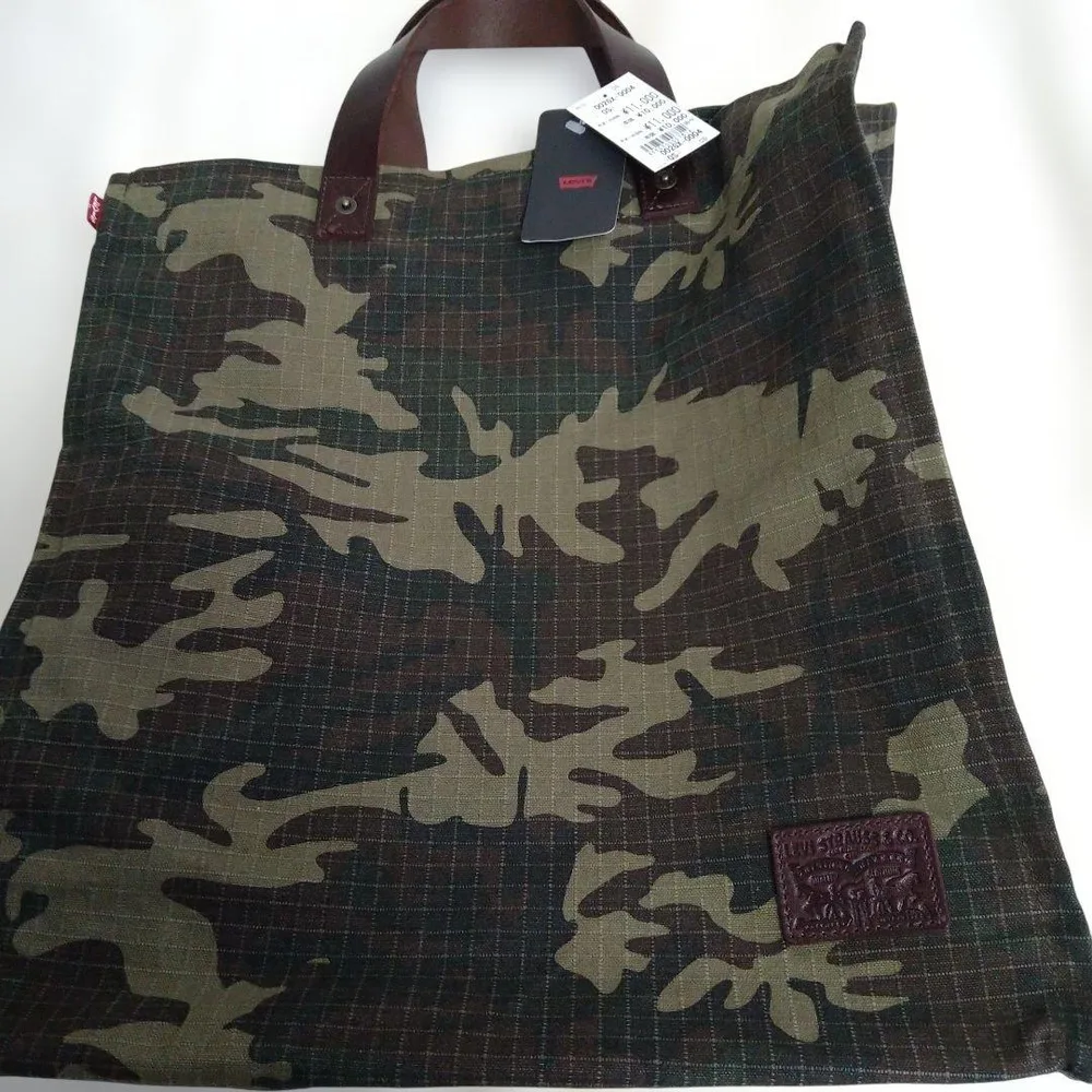Levi's カモフラージュ柄 ヘリテージ トートバッグ 綿100%