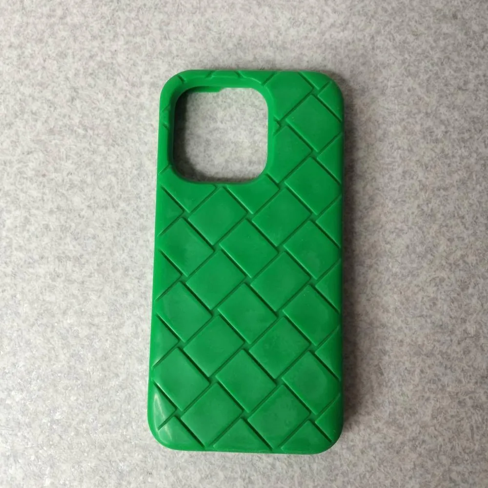 BOTTEGA VENETA iPhone14proケース 10203