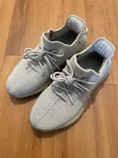 adidas YEEZY BOOST 350 V2 งา 27 ซม. US9