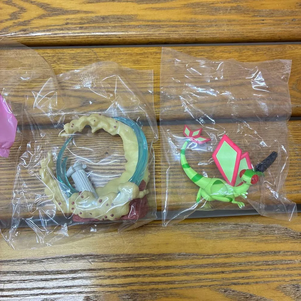 Pokemon Circular Diorama Collection 2 ฟลายกอน