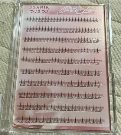 DZANIK つけまつげ ナチュラル クラスターラッシュ ノリ不要 新品✨️