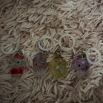 サンリオクリスタルめじるしアクセサリー 4セット