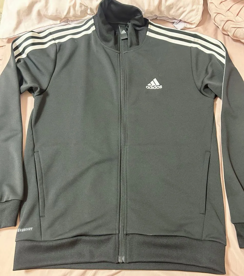 adidas パーカー ジャケット ブラック