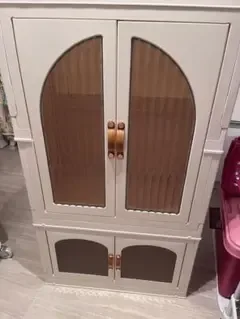 アーチ型扉付き収納棚 アイボリー