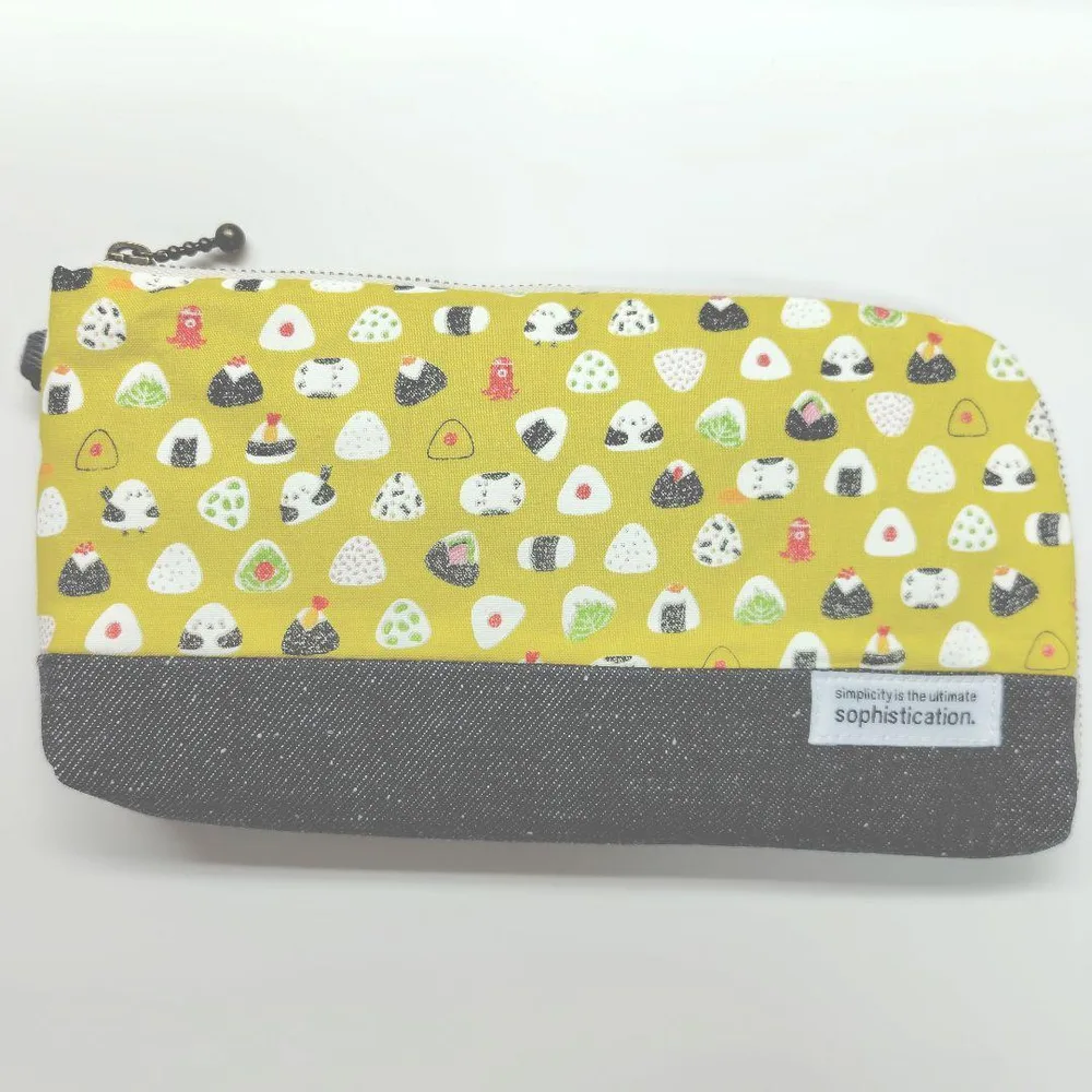 ハンドメイド 長財布(おむすびいっぱい時々シマエナガ×デニム)