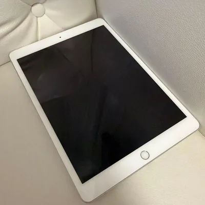美品‼️iPad Wi-Fi 32GB -シルバー(第7世代)