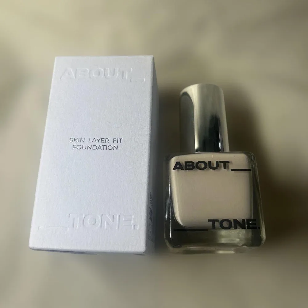 ABOUT TONE. スキンレイヤーフィットファンデーション 21