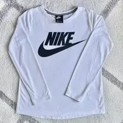 NIKE ロンT