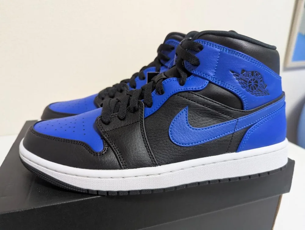 新品 NIKE AIR JORDAN 1 MID 26.5cm