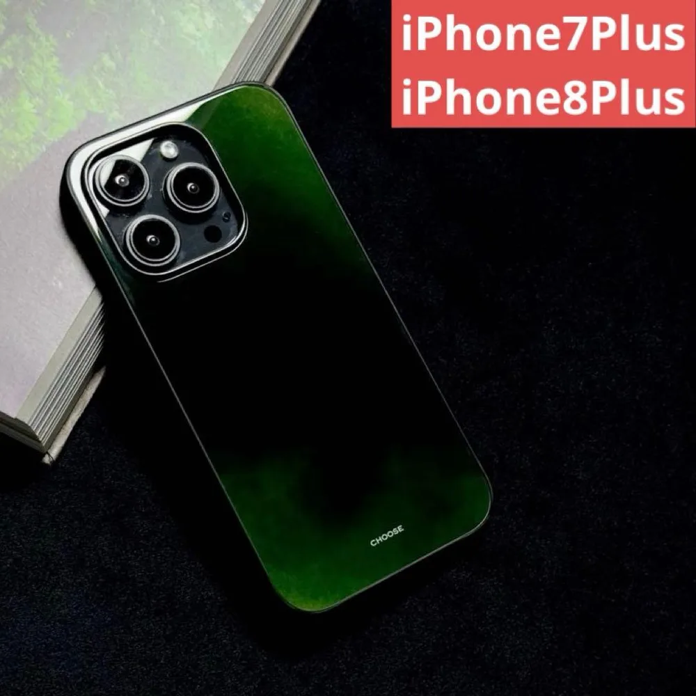 【新入荷】iPhone7Plus/iPhone8Plusケース グリーン
