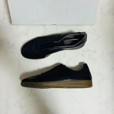 【45(28.5cm)・DEDSTOCK】GERMAN TRAINER Y2K