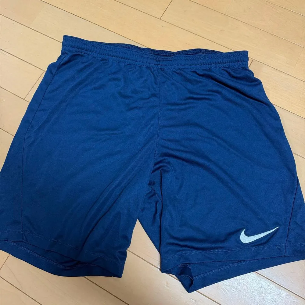 NIKE サッカーパンツ ブルー Lサイズ
