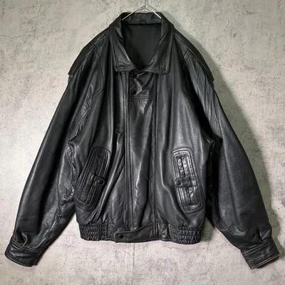 もちもち 羊革 ラムレザー ジャケット ブラック 肩パッドなし 黒