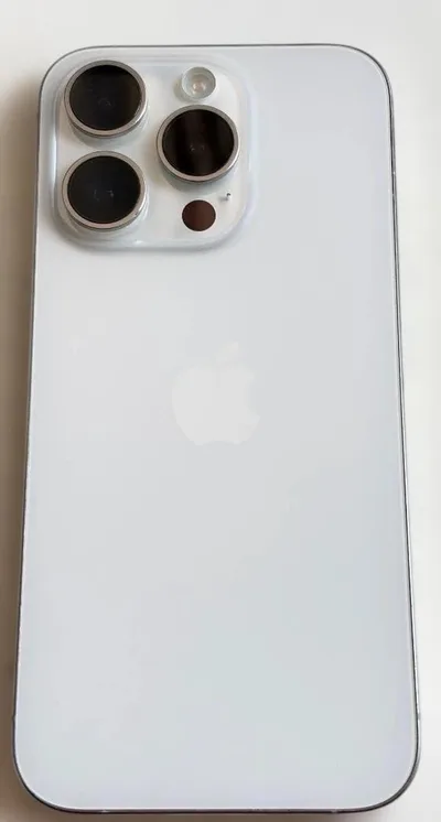 iPhone 15 Pro 本体 箱・付属品付
