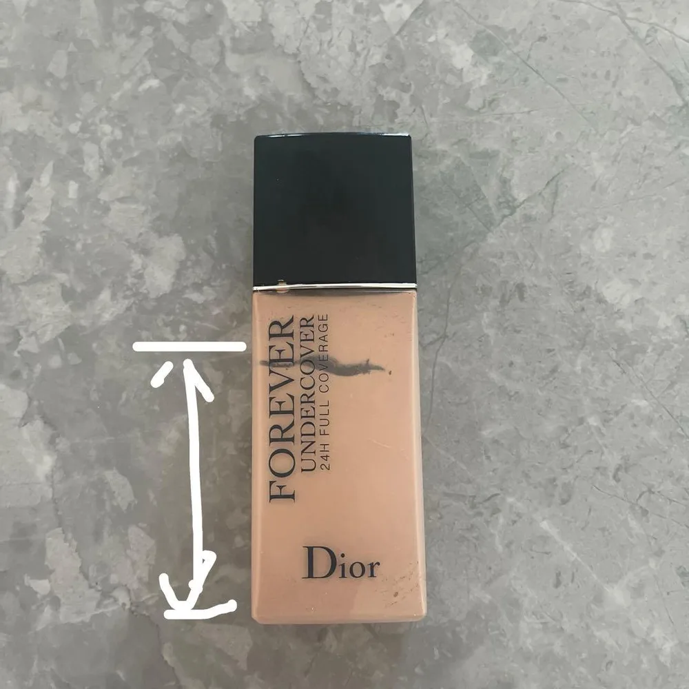 Dior ディオールスキン フォーエヴァー アンダーカバー 010