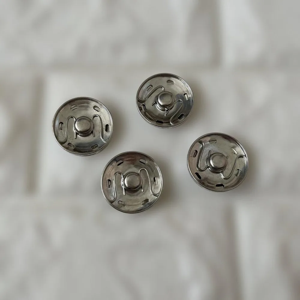 スナップボタン 大 直径3cm 金属製 4個セット