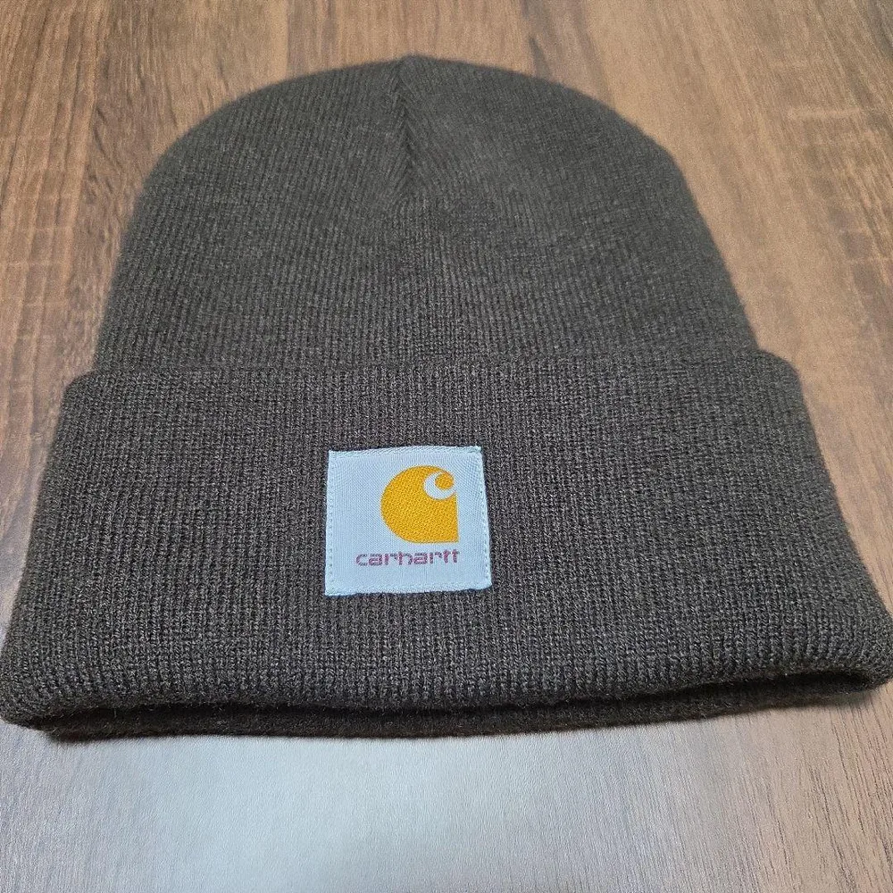 Carhartt ニット帽 ブラウン